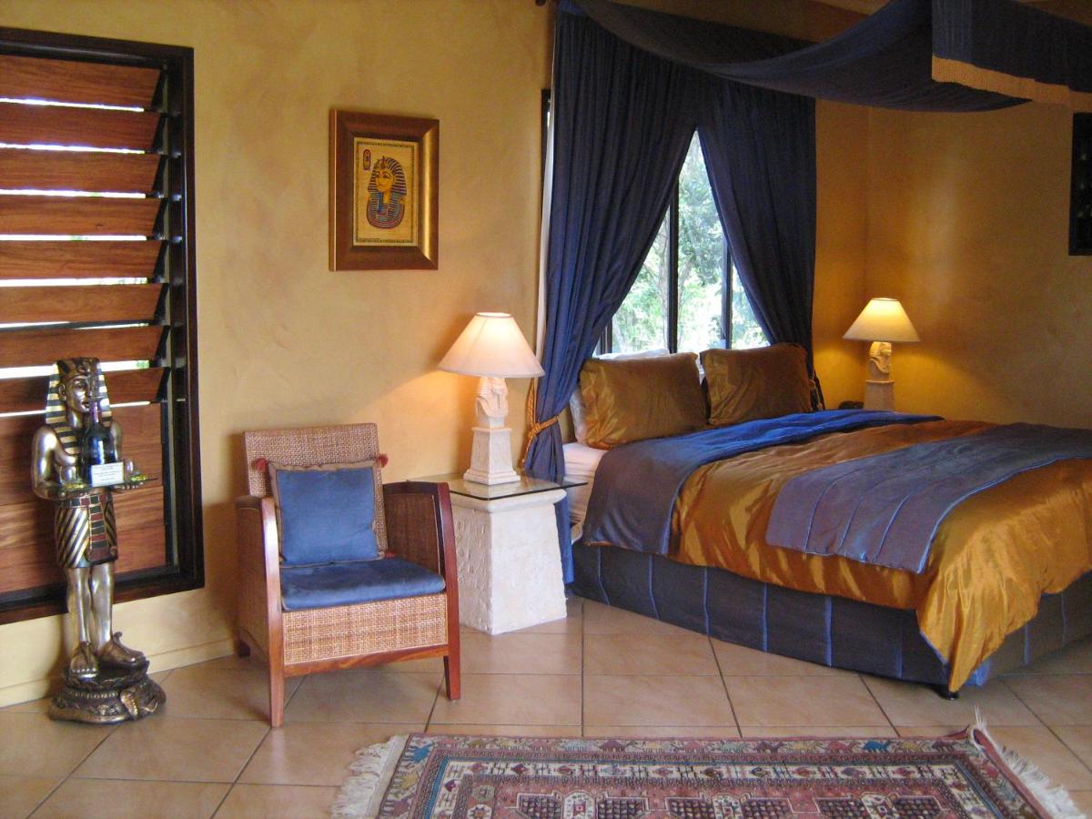 King Room with Spa Bath