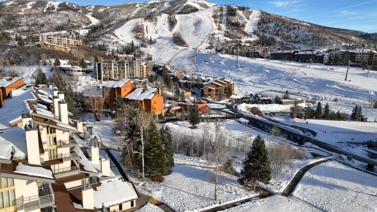 Ski Condo at the Base - Walk to Gondola & Dining! - B&B Steamboat Springs
