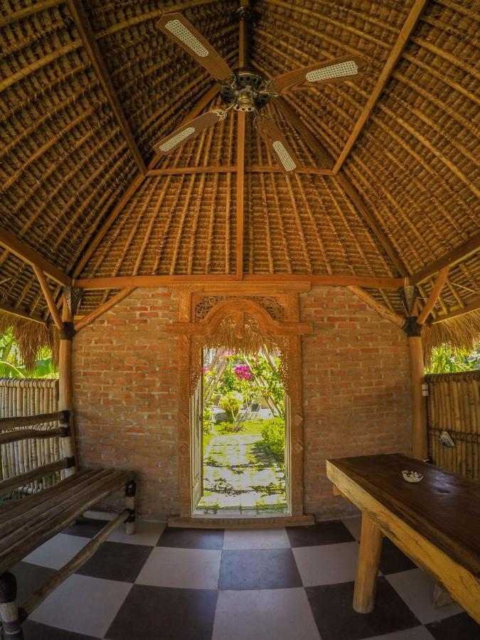 Owa Lodge Areguling - B&B Katilampak