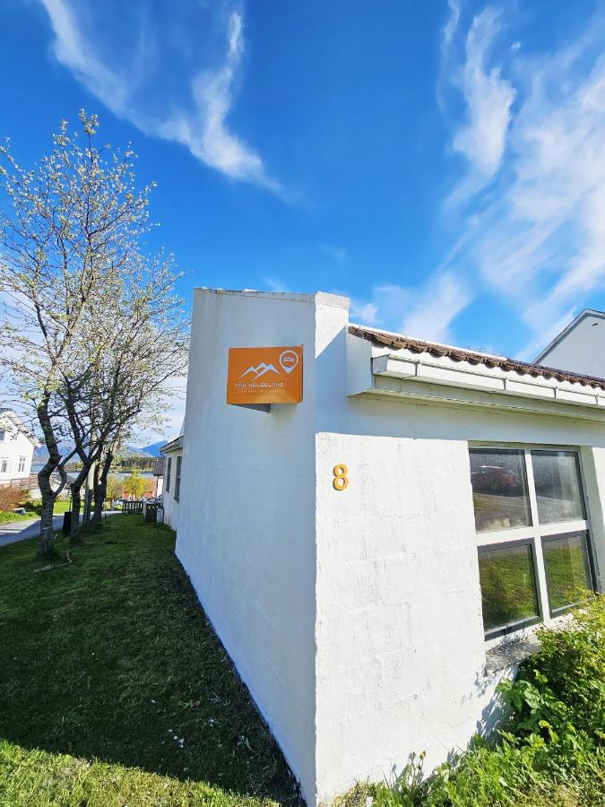 Våg Helgeland - Solbakken Gjestehus - B&B Alstahaug