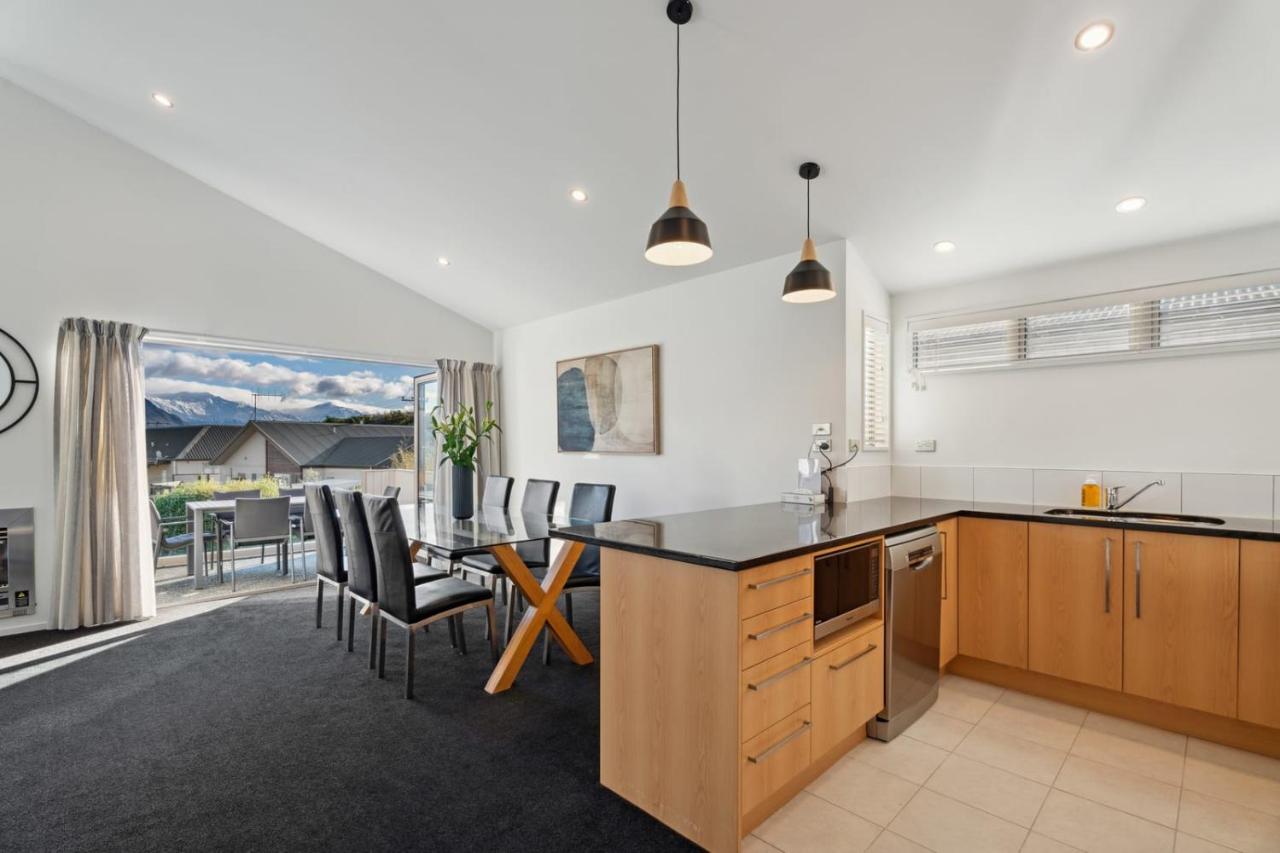 Treble Cone Views - 2 Bedroom - B&B Wanaka