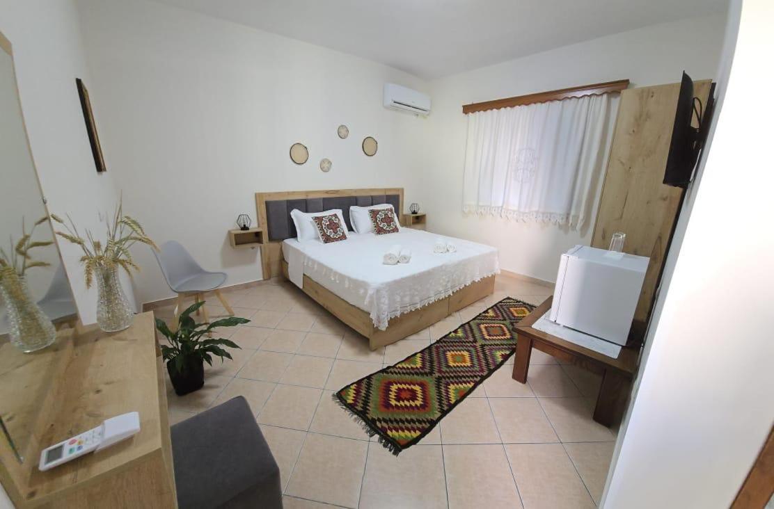 Twin Room with Mountain View