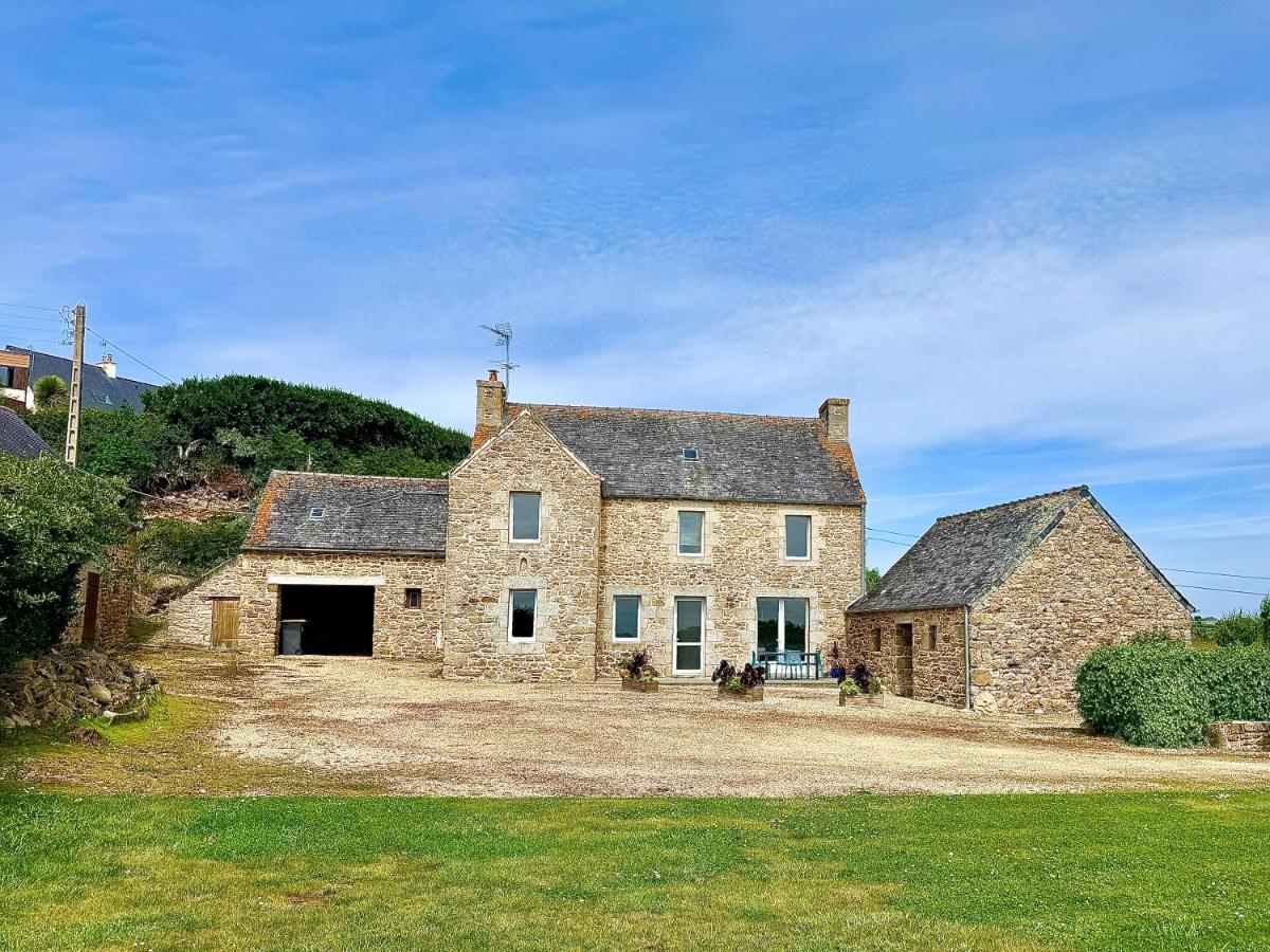 Maison de charme en pierre Accès plage et GR34 immédiat - B&B Saint-Pol-de-Léon