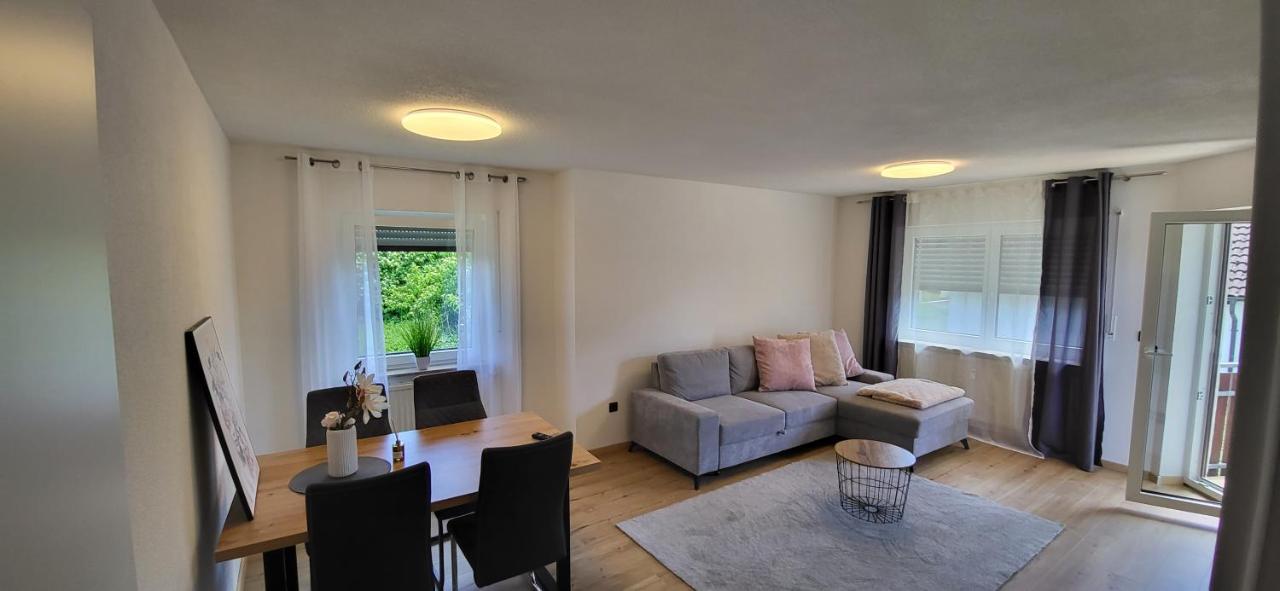 Gemütliche 3 Zimmerwohnung in Crailsheim - B&B