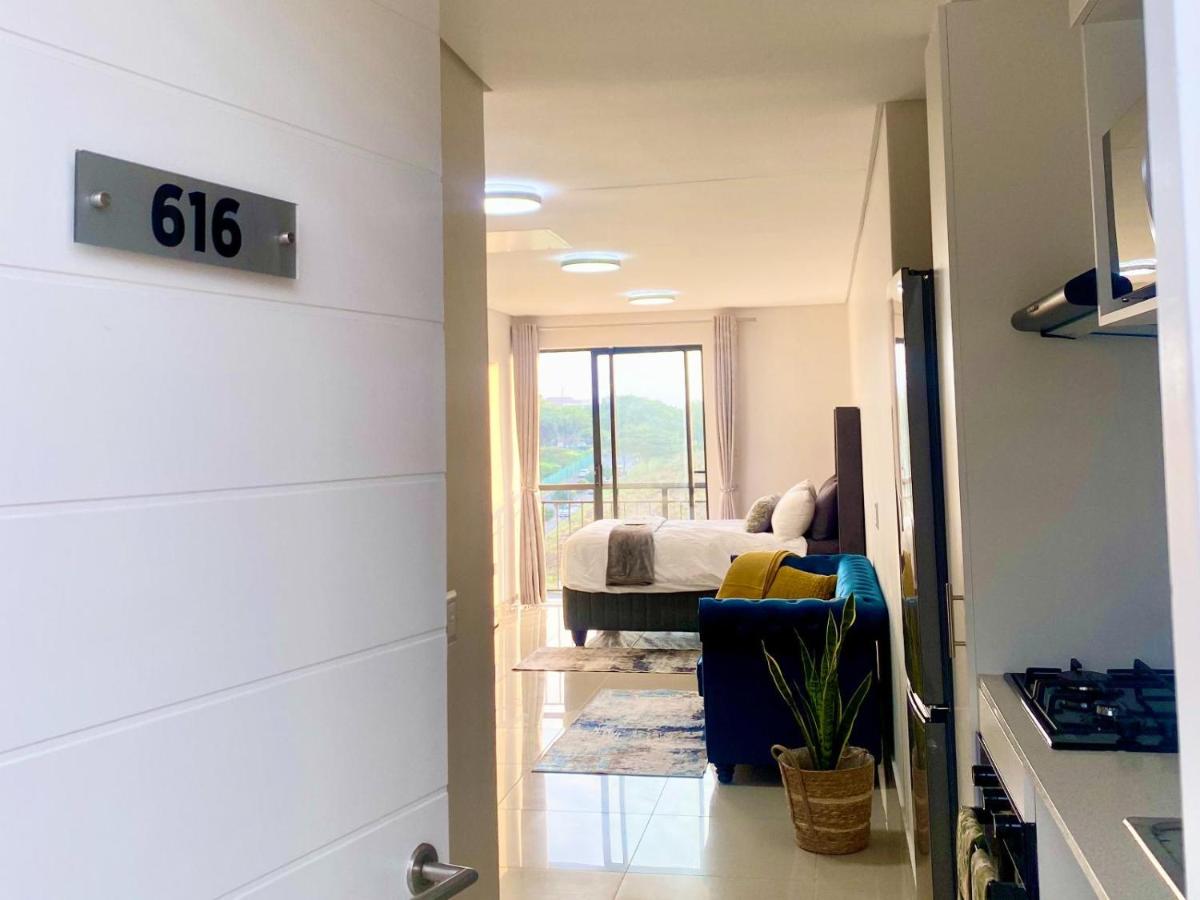 The Sapphire Light - Studio Apartment - Bed and Breakfast Durban