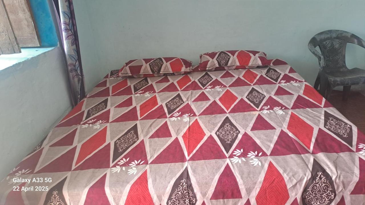 Family Room with Mountain View