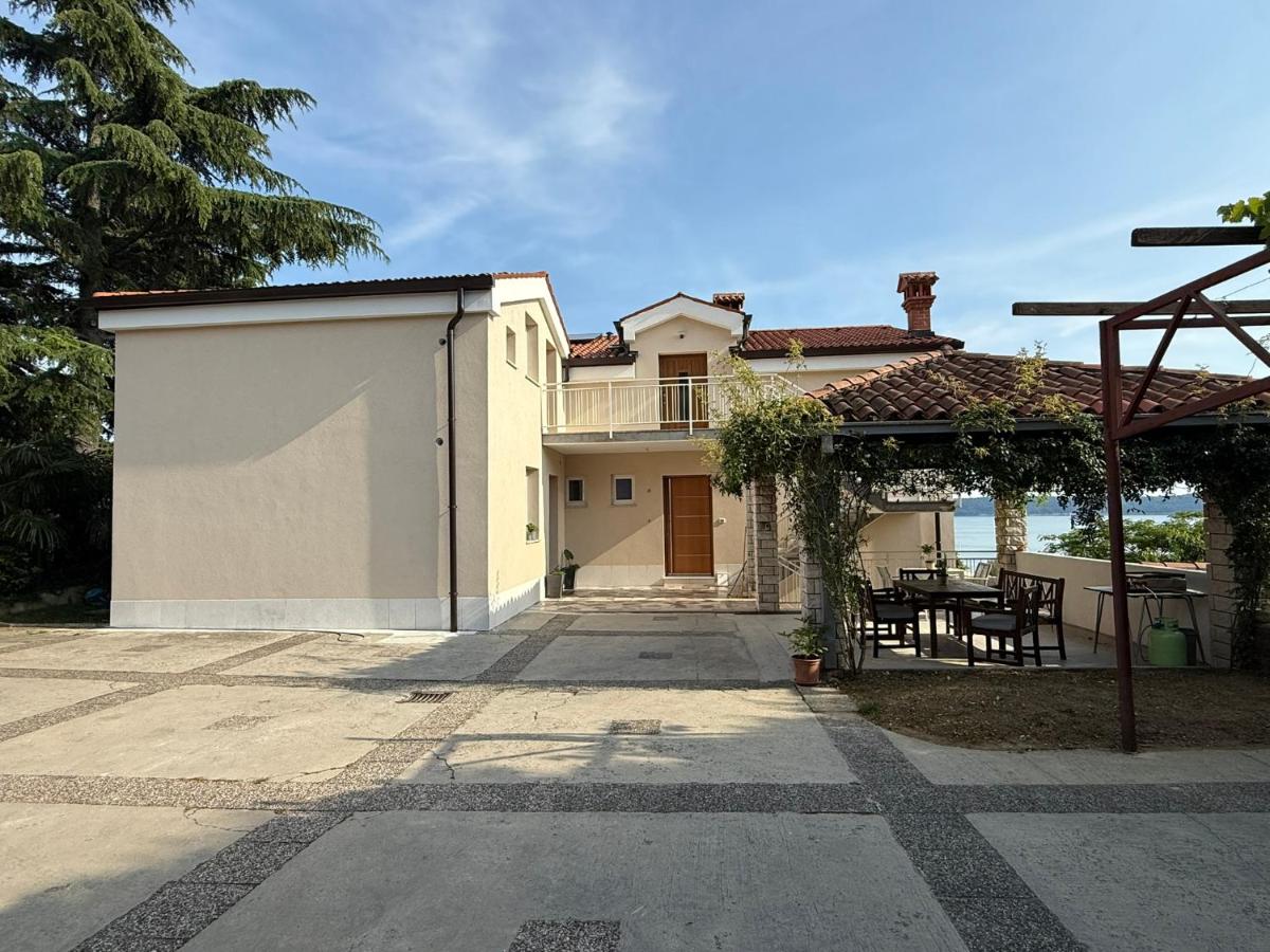PiniA - Ferienwohnung Portorož