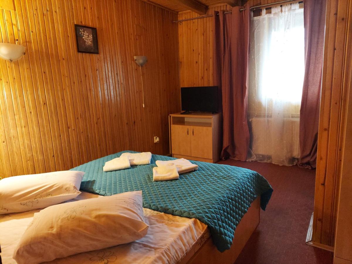 Doppelzimmer mit eigenem Bad