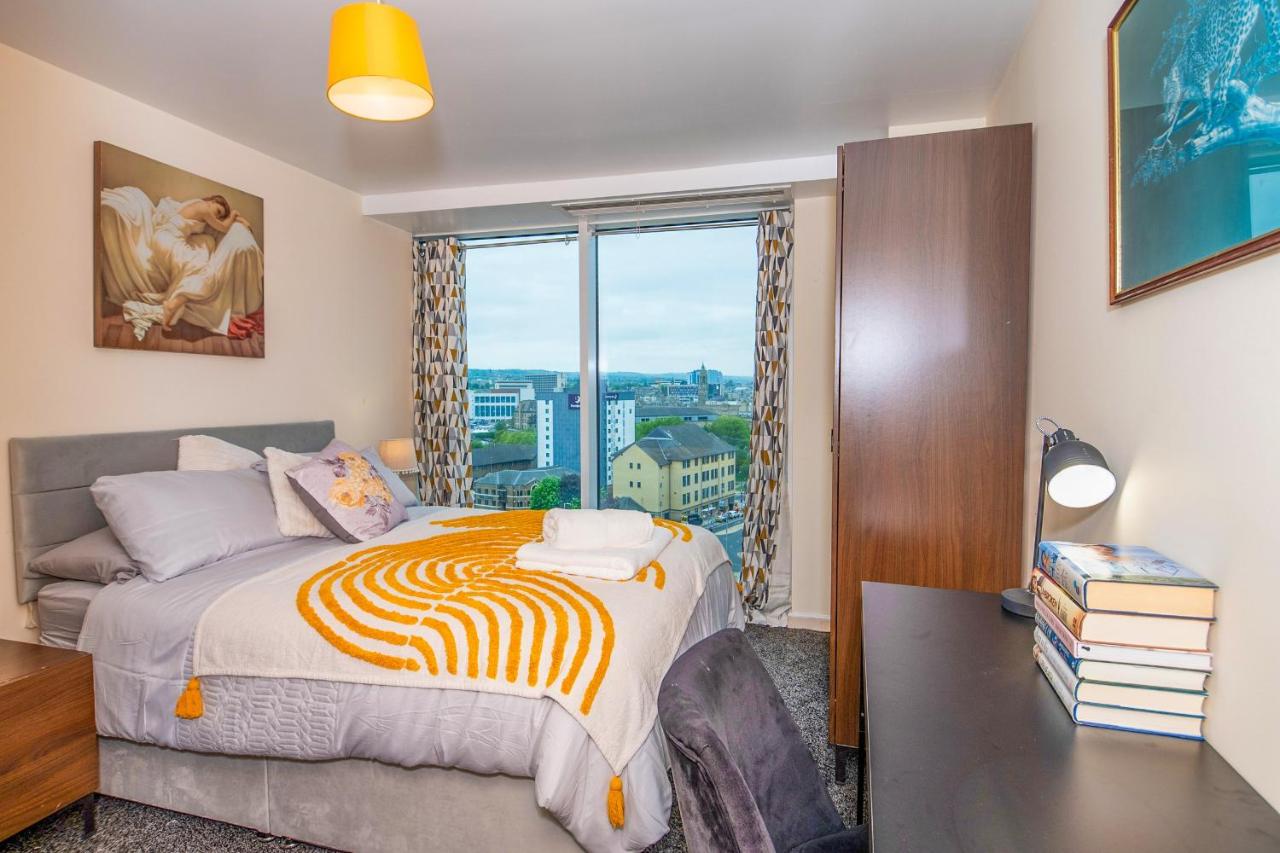 Pitchdip Accommodation - Bed and Breakfast Bradford