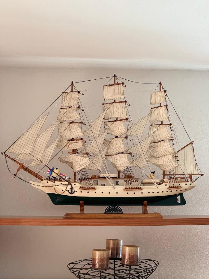 Sailor - B&B