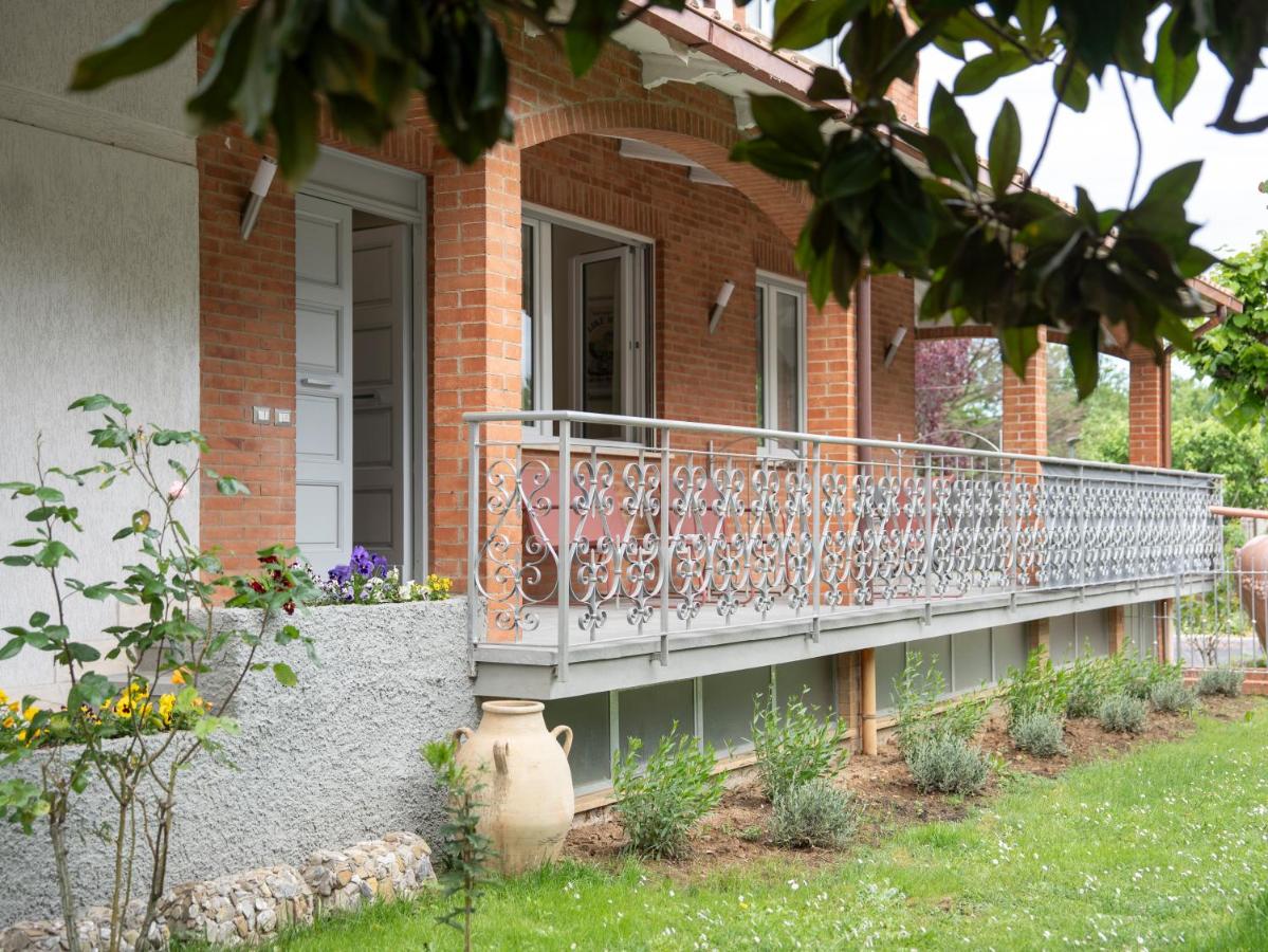 Macadamia Tuscany House - B&B