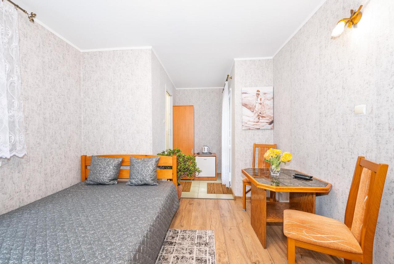 Triple Room with Terrace