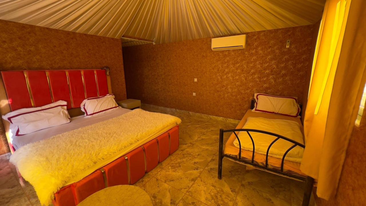 Triple Room with Mountain View