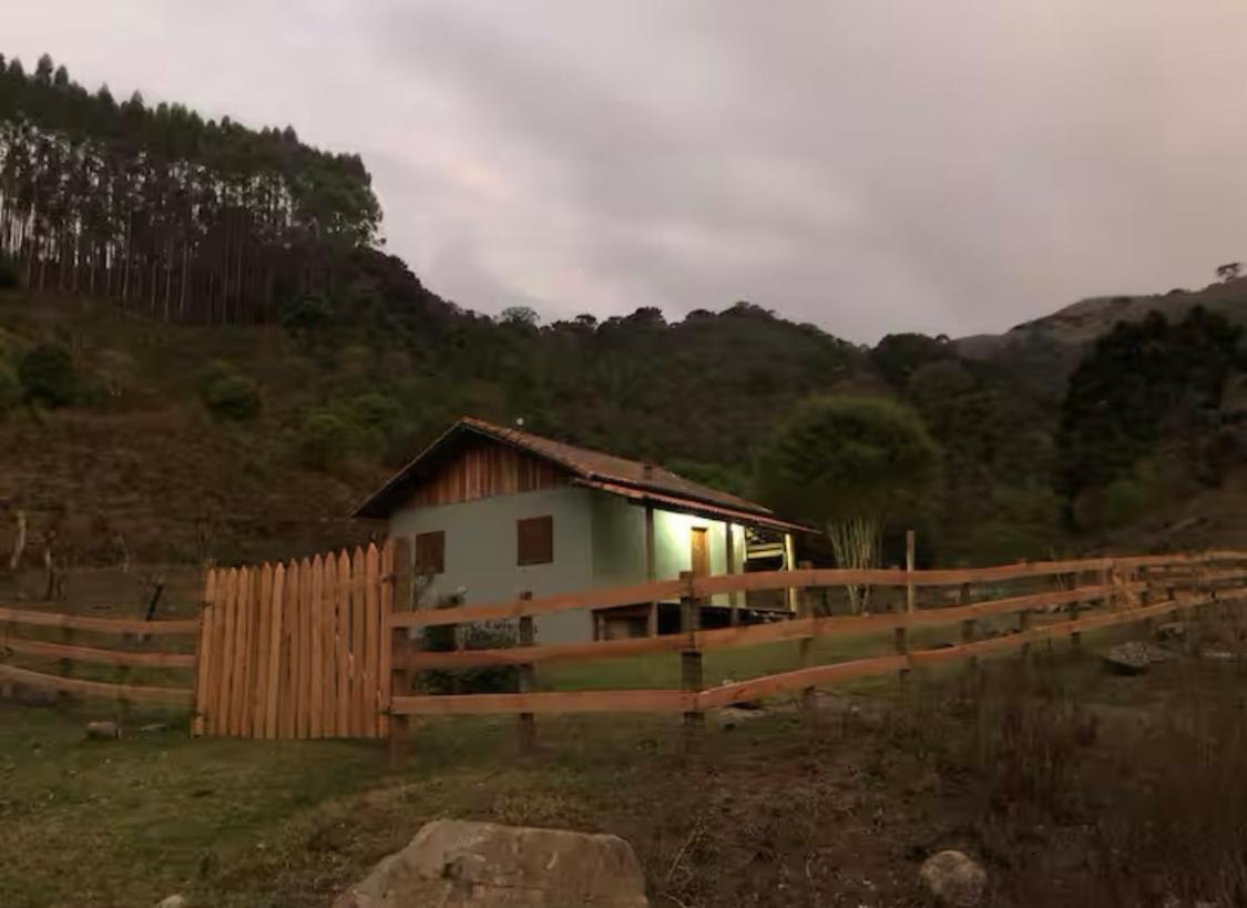 Chalé Vale Perfeito - B&B