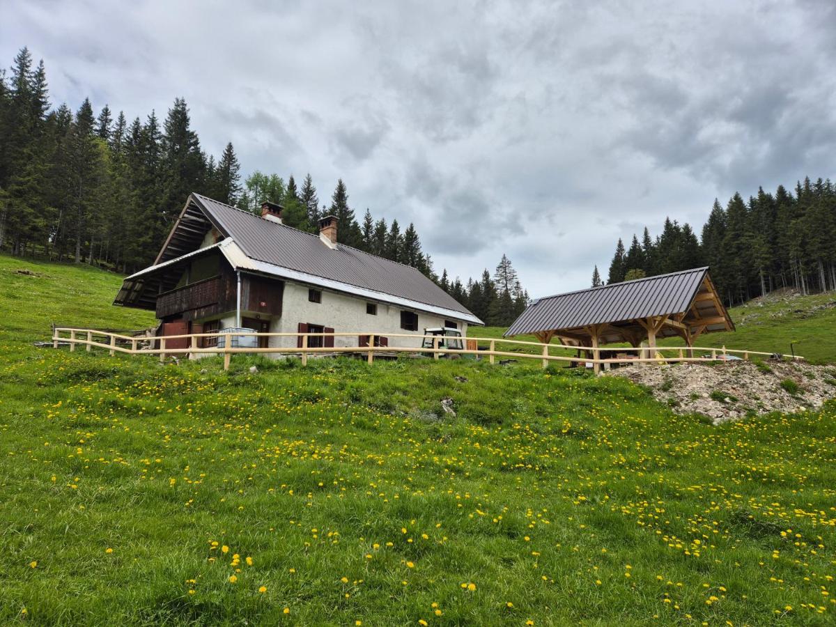 Koča na Kranjski dolini Krnica 93 a,Pokljuka - Ferienwohnung Zgornje Gorje