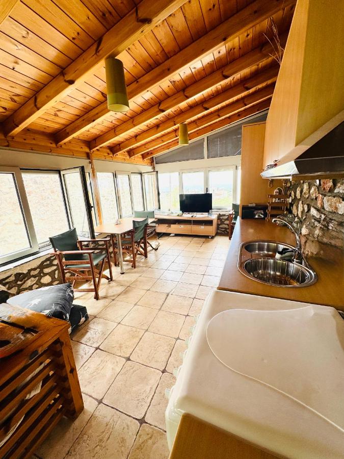 Mani Spot uper - B&B Areópoli
