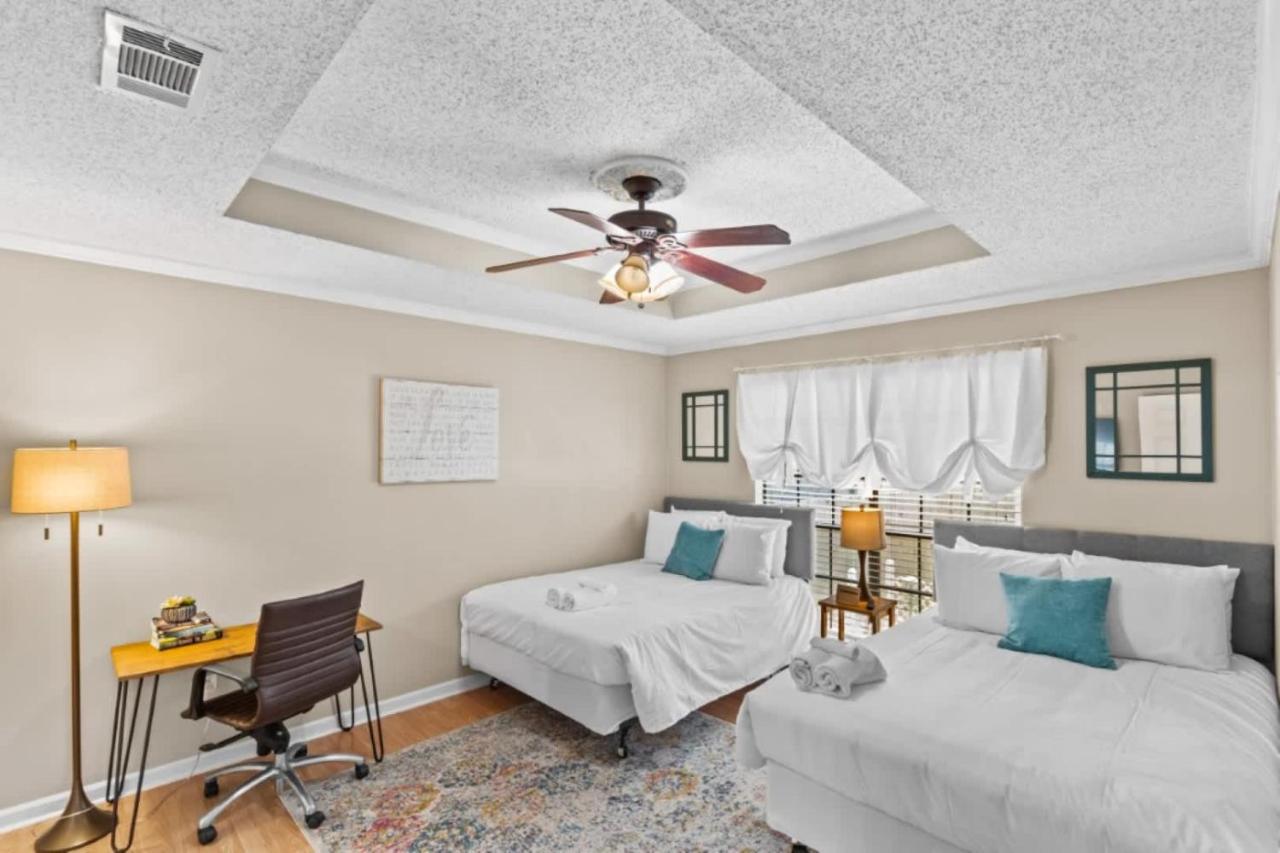 10 Mins to Tiger Stadium South Burbank Bungalow - B&B Baton Rouge