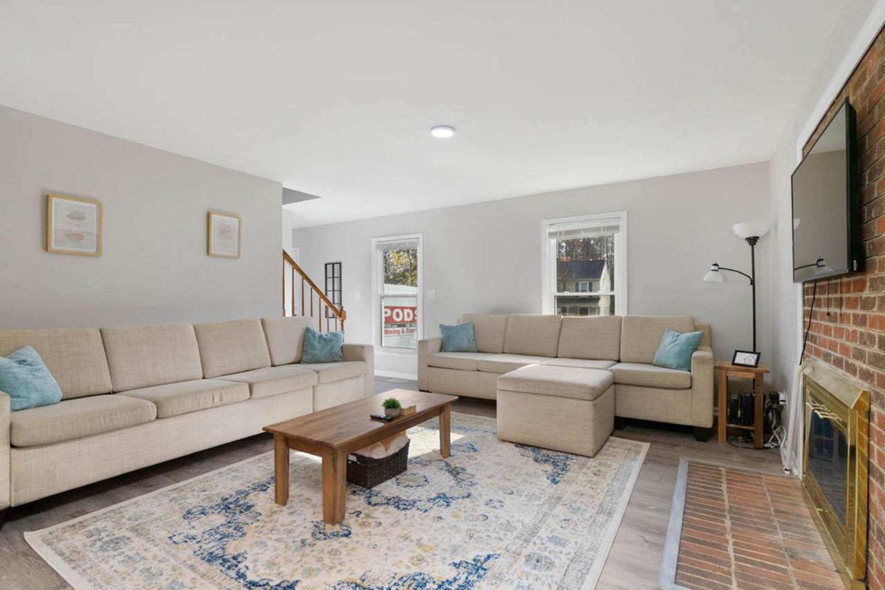 Near NC State Campus & Downtown - The Maple Marvel - Bed and Breakfast Raleigh