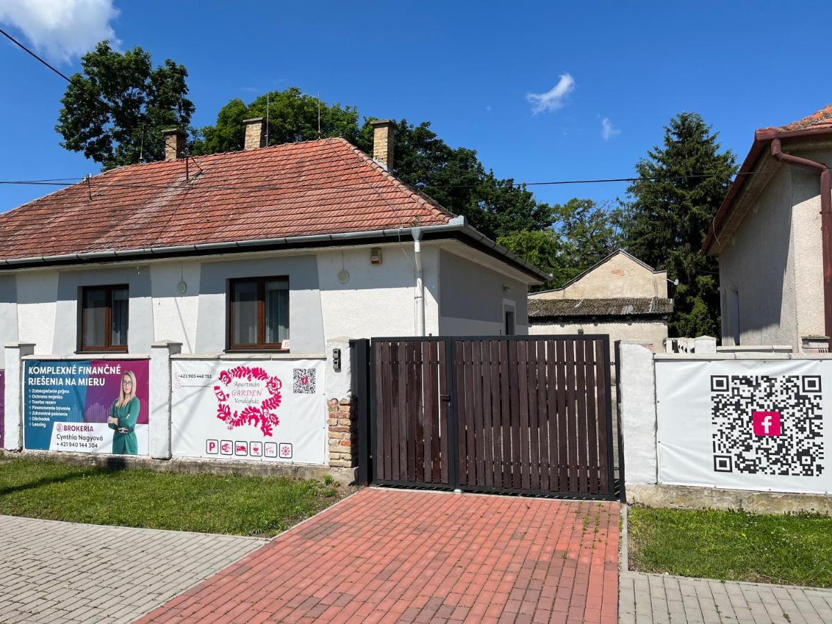 Apartman - Garden - Vendégház - B&B