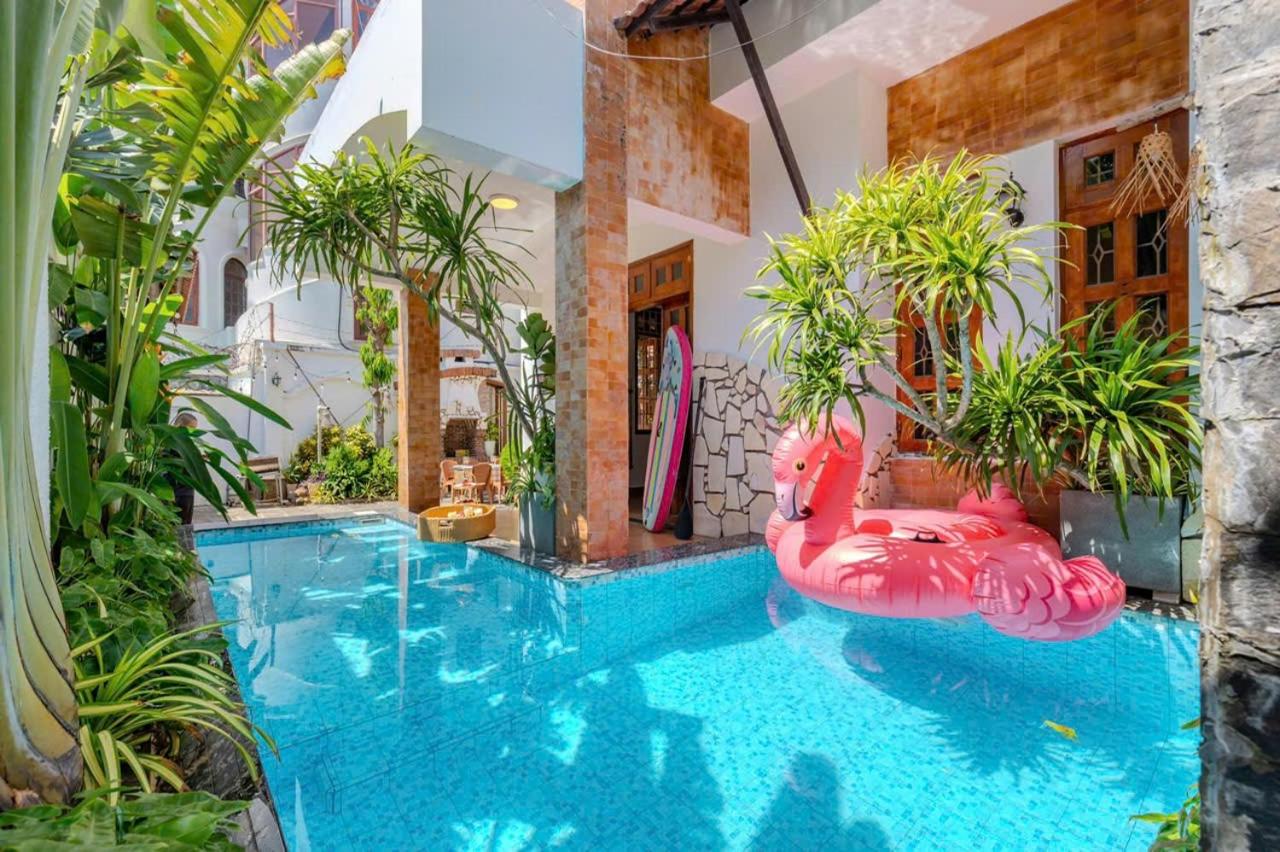 Biệt thự LLQ Trung Tâm Bãi Sau VT - Bed and Breakfast