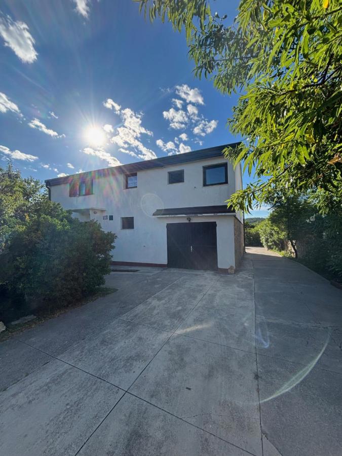 Villa Alexa Cesarica - Ferienwohnung Cesarica