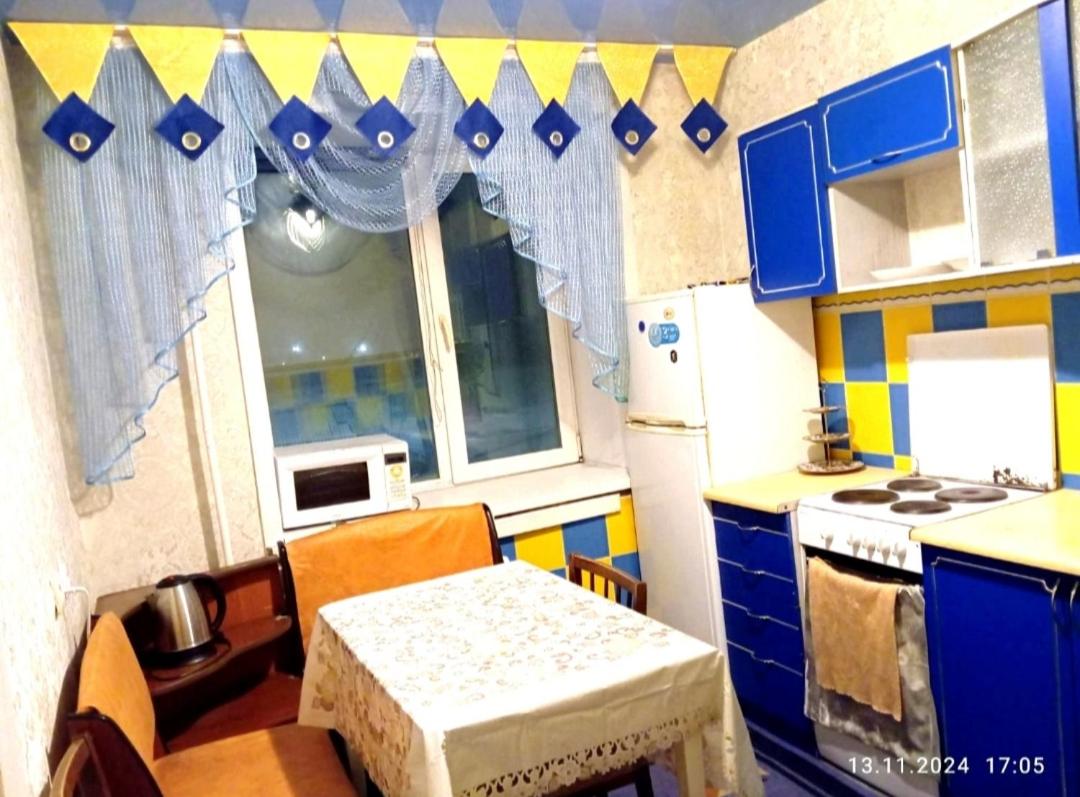 2-bedroom apartment on Auezov 5A - B&B Aqsū