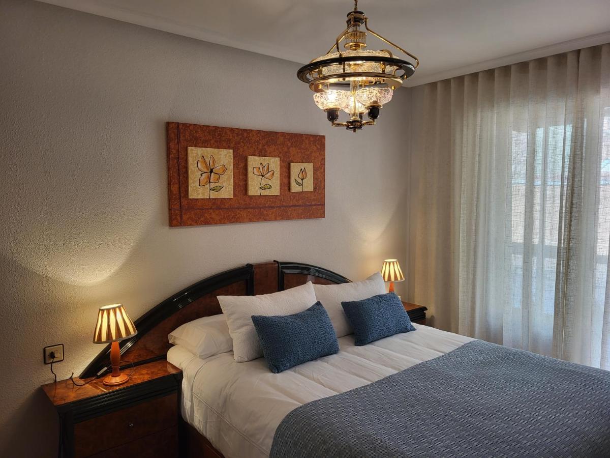 Reina y Santa - Ferienwohnung León
