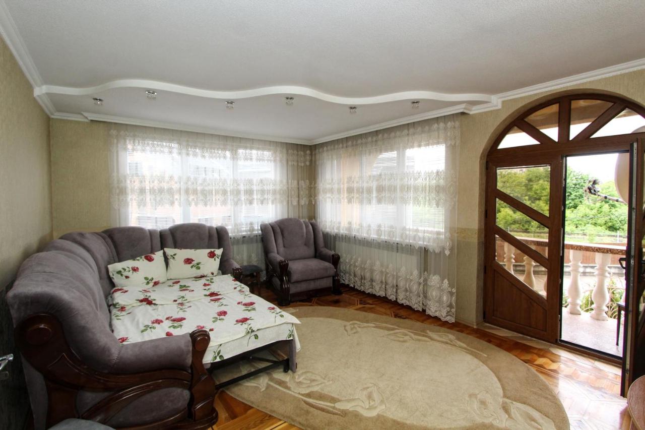 Dreibettzimmer mit Balkon