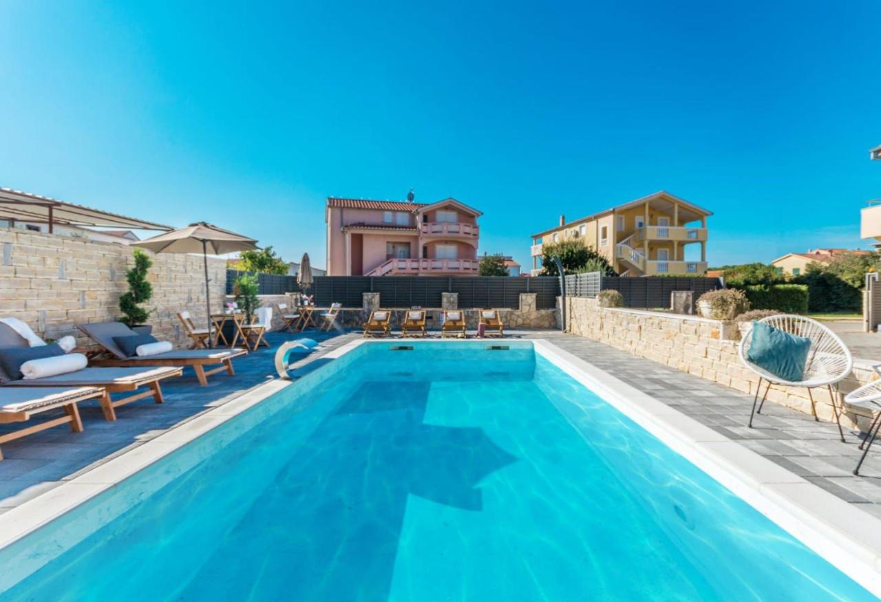 Zorica Apartment 3 - Chambres d'hôtes Biograd na Moru