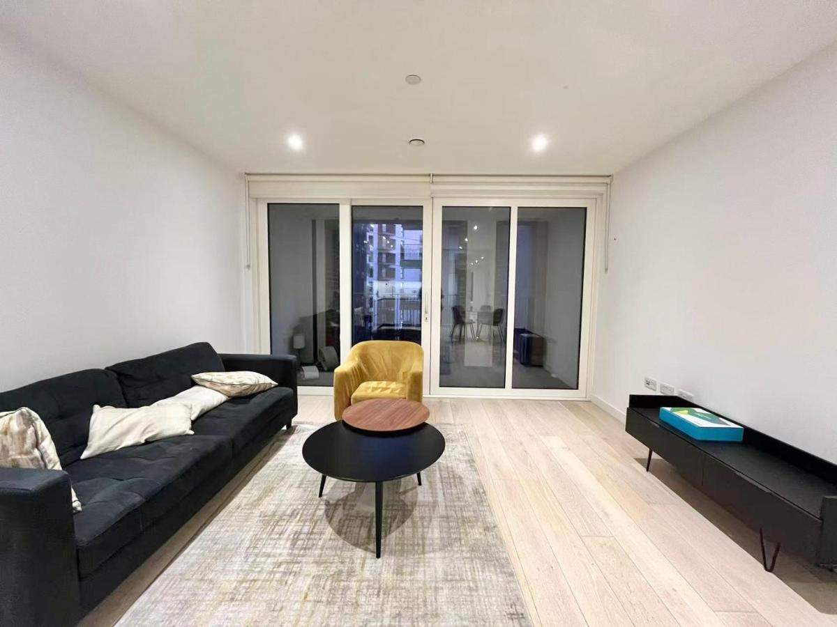 Modern two bed room flat at Elephant Castle - B&B