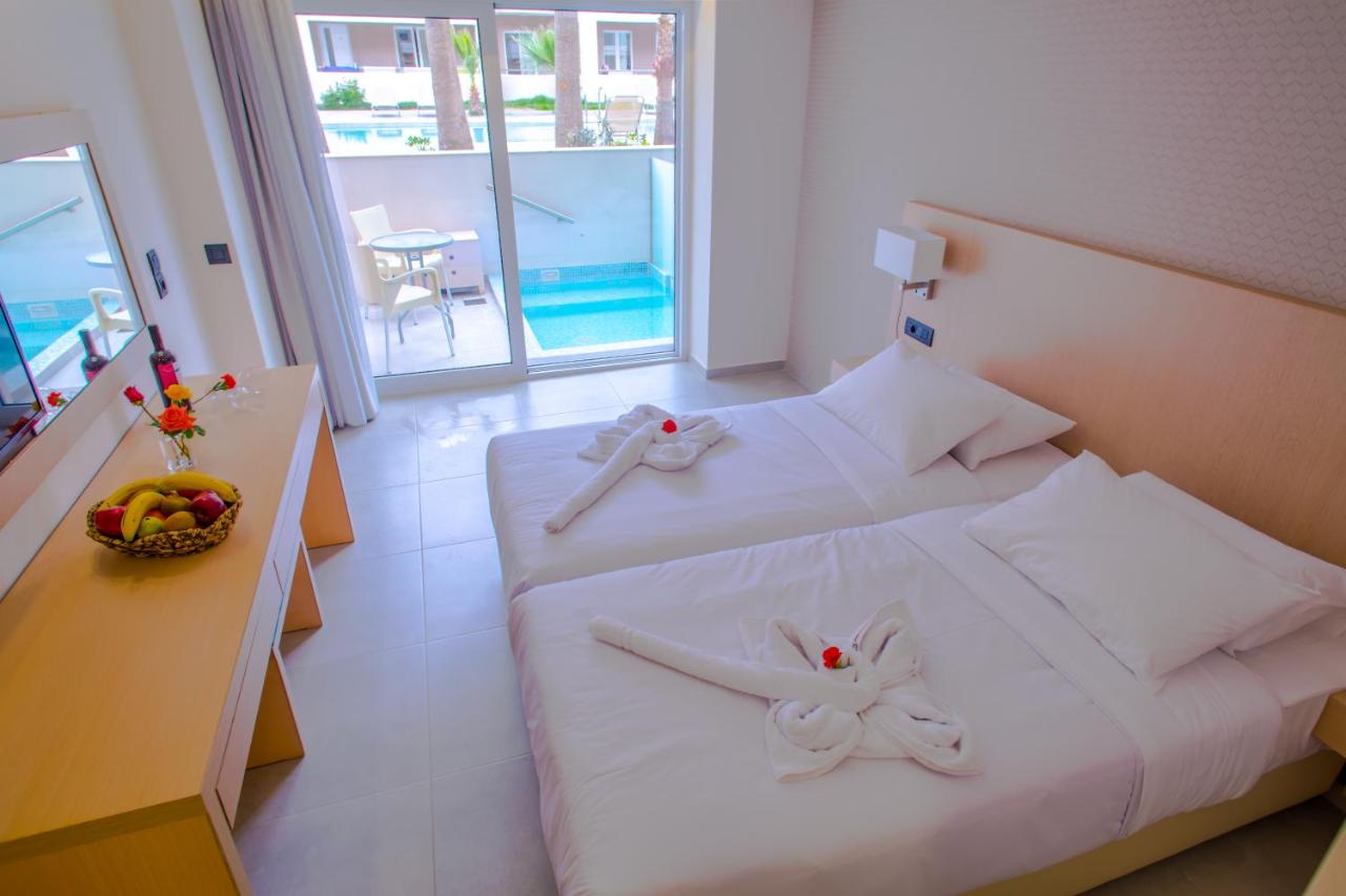 Superior Room with Private Jacuzzi Pool