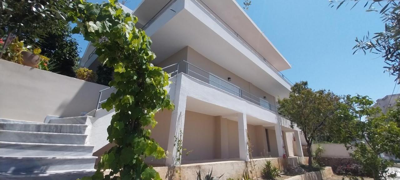 Thomas Apartments - B&B Santi Quaranta