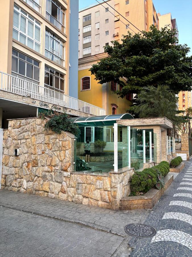 Recanto pé na areia no Embaré - Bed and Breakfast Santos