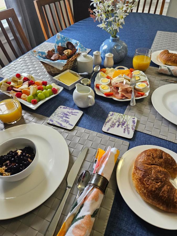 Britannia B + B - B&B Goderich