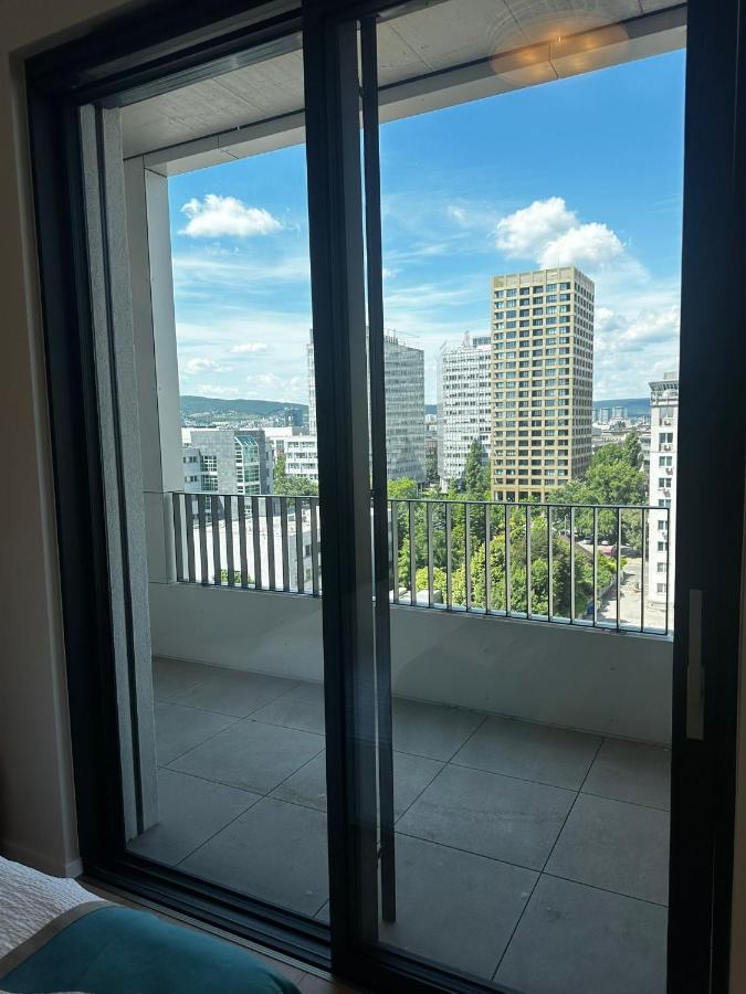Fancy Apartment with amazing Sky View - B&B