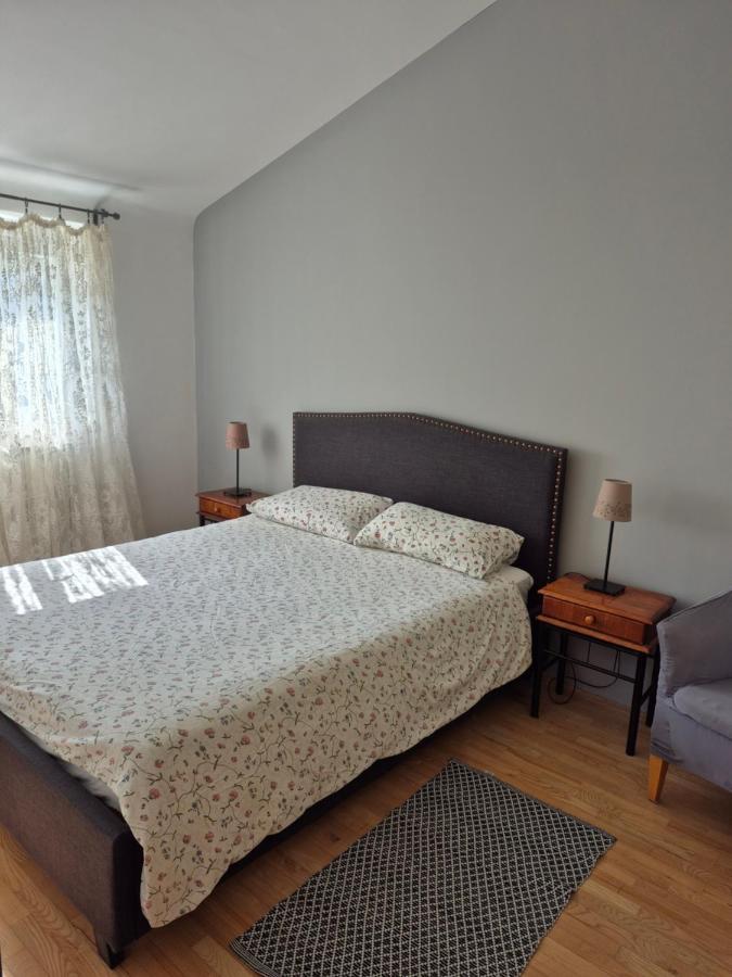 Appartamento con 2 Camere da Letto