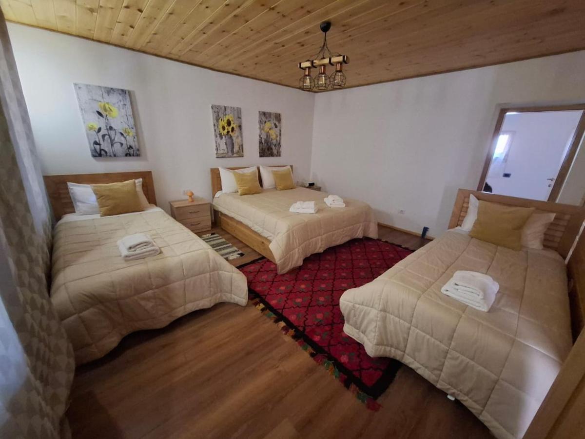 Camera Familiare