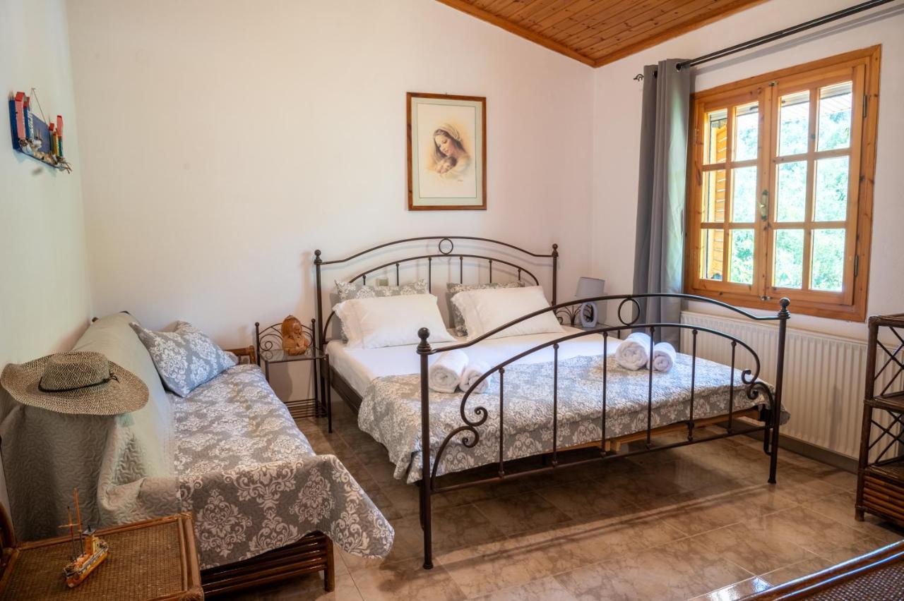 Country House Elaionas - Ferienwohnung Tzára