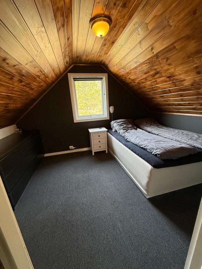 Landlig hytte med jacuzzi - B&B