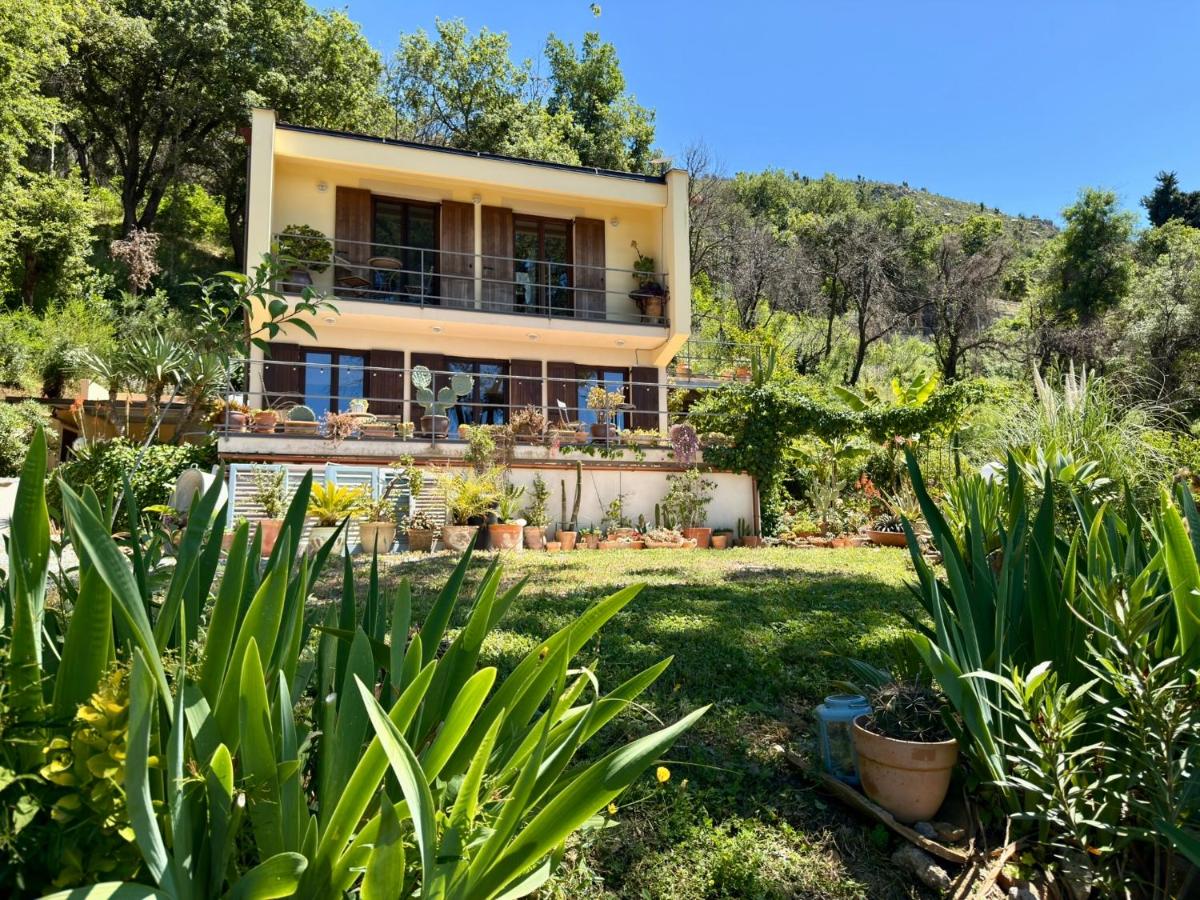 Cefalù Forest Hideout - B&B