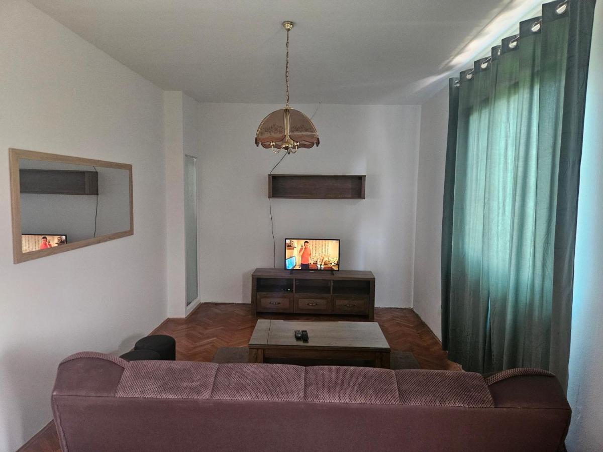 Apartman Metković-stan na dan - B&B Metković