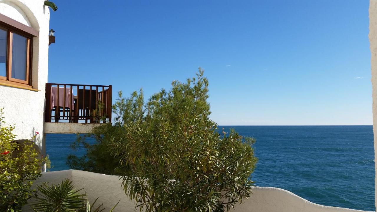 Sitges Balcony Pool & Seaside Apartment - Ferienwohnung