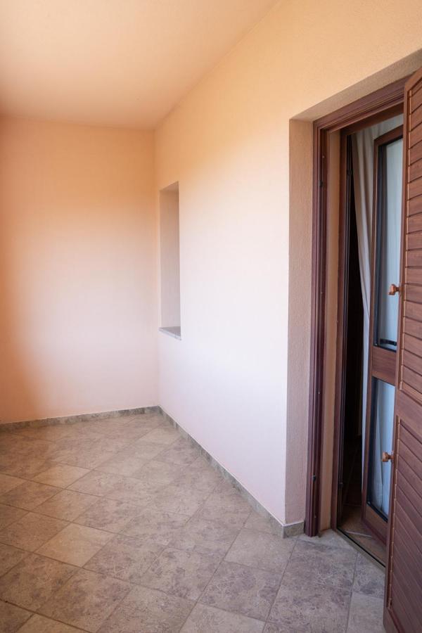Giodi Appartamenti La Cinta 3 - B&B