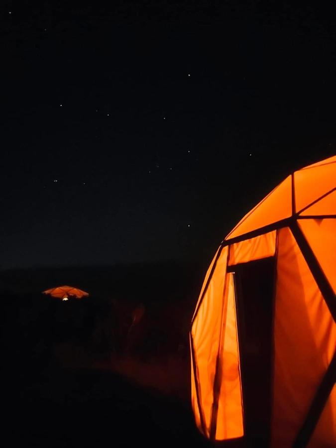 Marros Hideaway - Geodesic Dome with Sea views - B&B