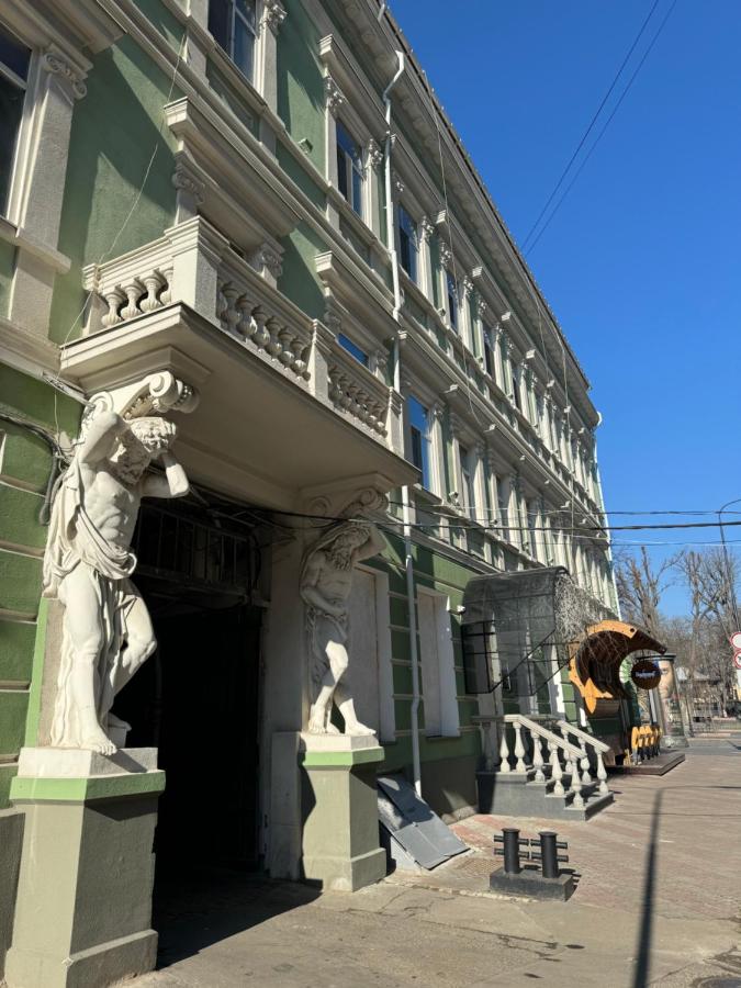 Одесса Apartament na Deribasovskoi - B&B Odesa
