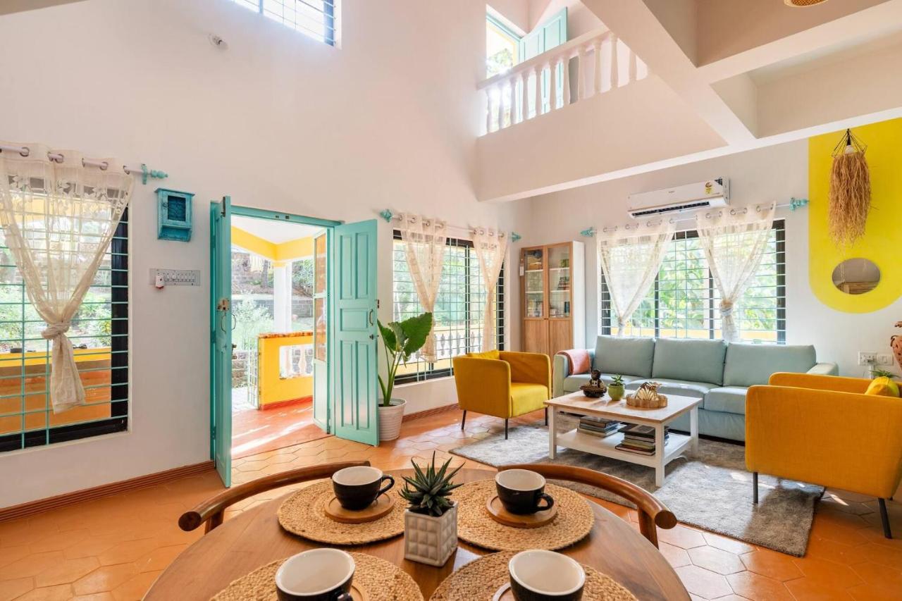 Independent Villa with private pool in Siolim Goa - Chambres d’hôtes Oxel