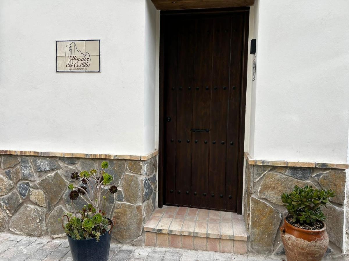 Alojamiento Turístico Mirador del Castillo - B&B Bedmar