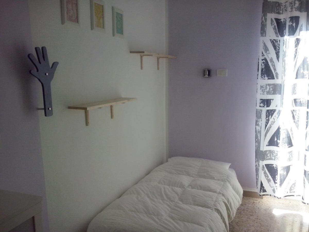 Habitación Individual Estándar con baño compartido