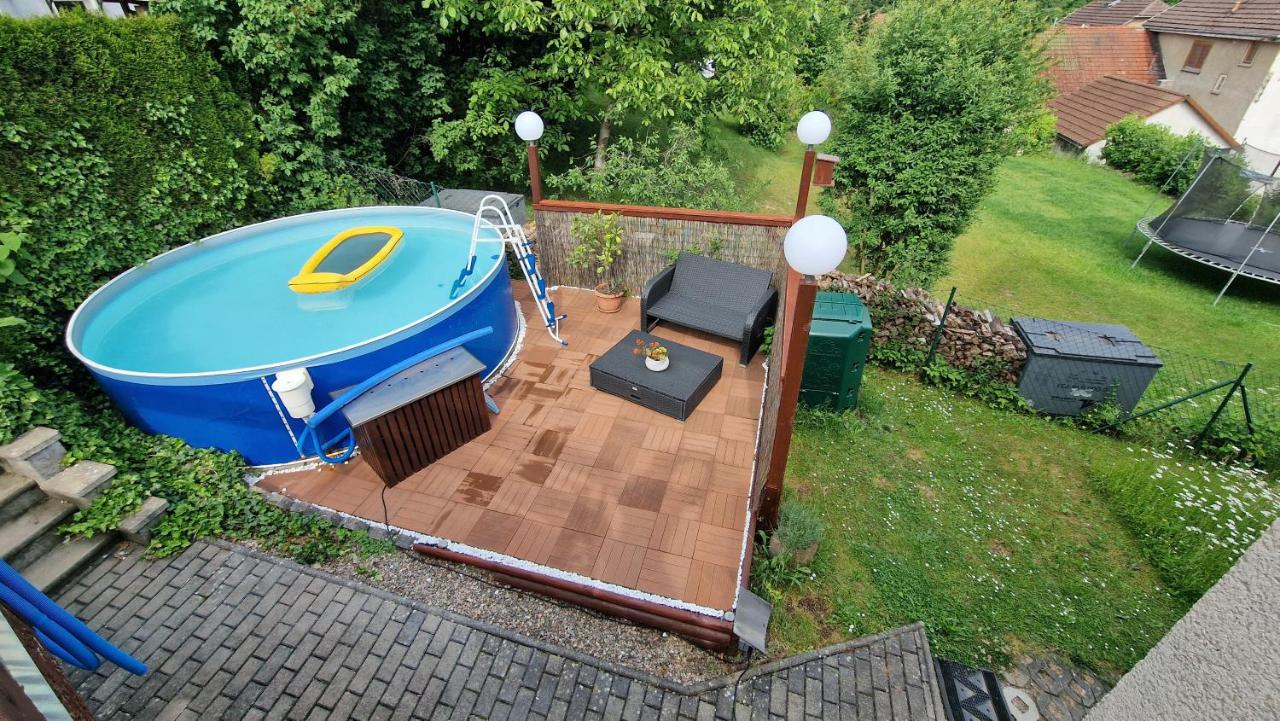 Ferienwohnung Berg-Glück, ruhige Lage mit Garten - Ferienwohnung Schmalkalden