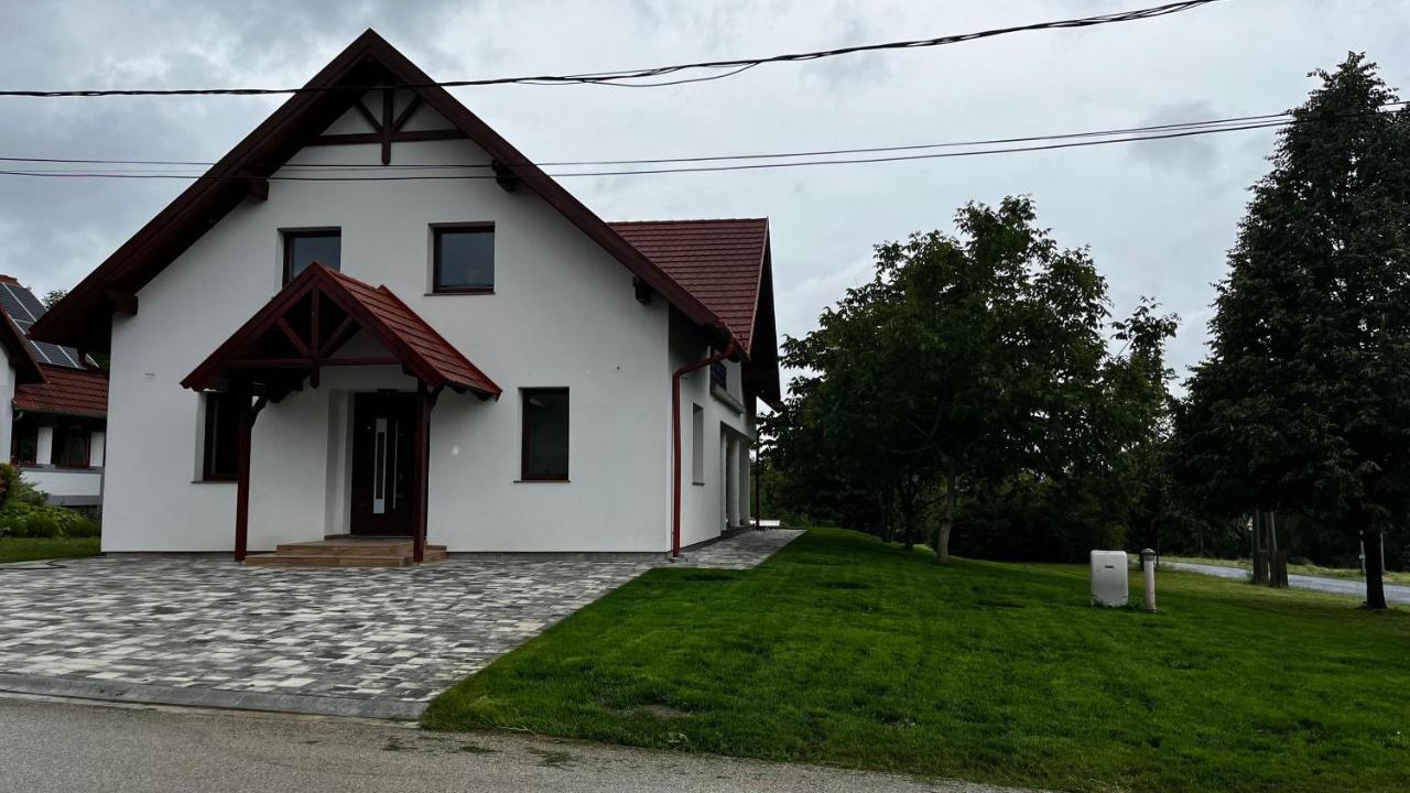 Fűzfa Porta - B&B Balatoncsicsó